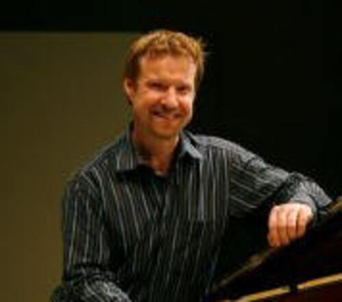 Dr. Read Gainsford<small>2006</small>
